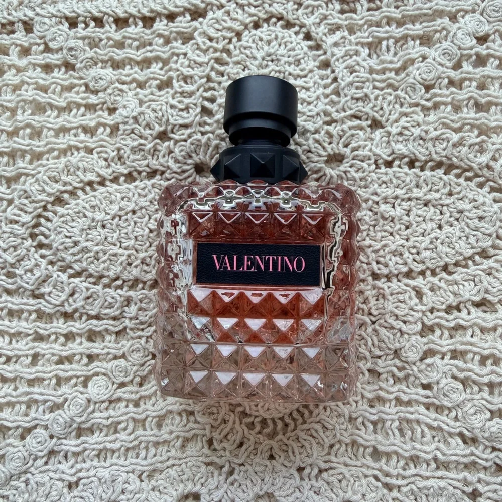 Valentino Donna Born in Roma Eau de Parfum Fragrance 3.4 oz - Picture 3 of 6